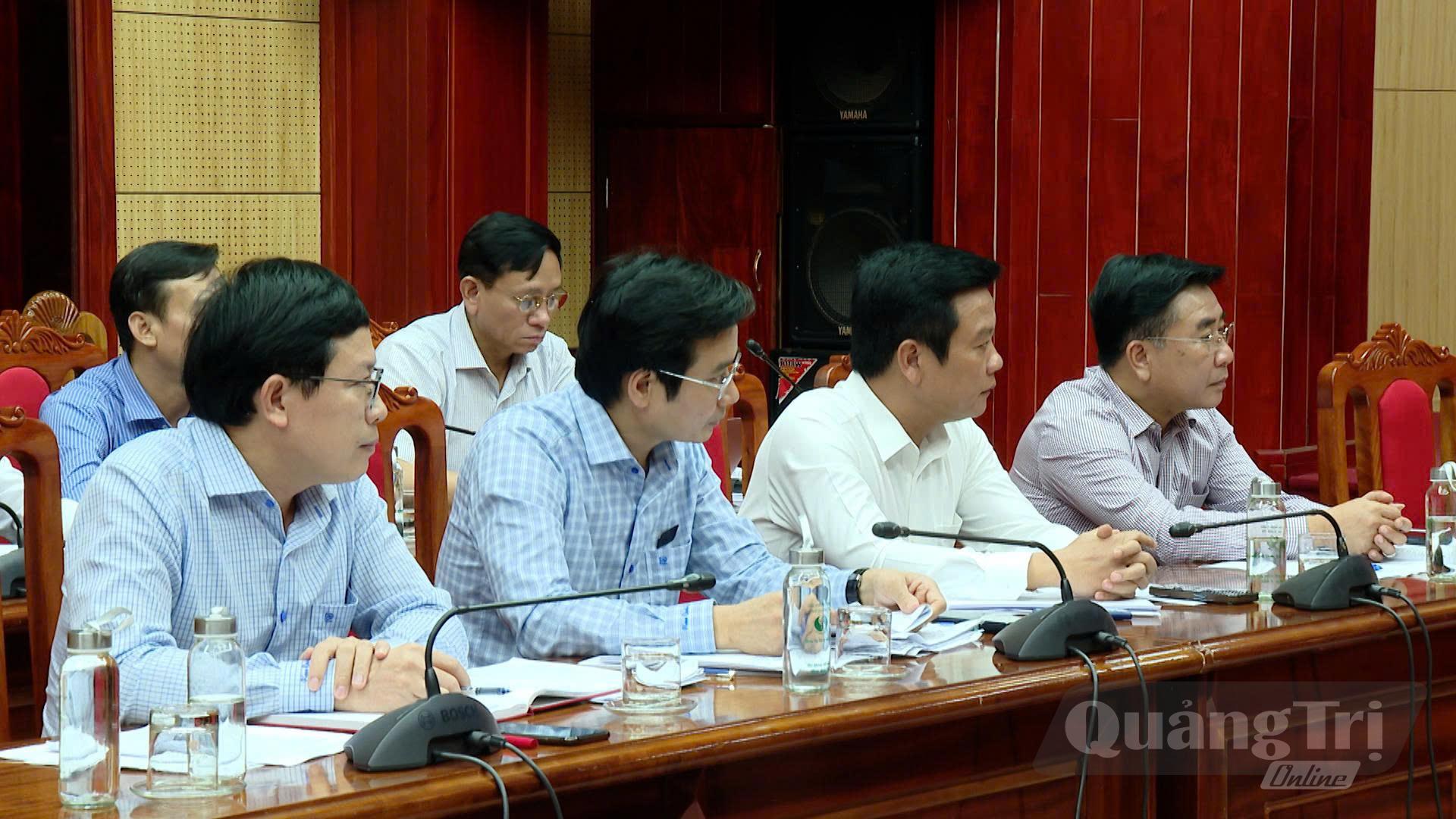 Đại biểu tham dự buổi làm việc - Ảnh: NL