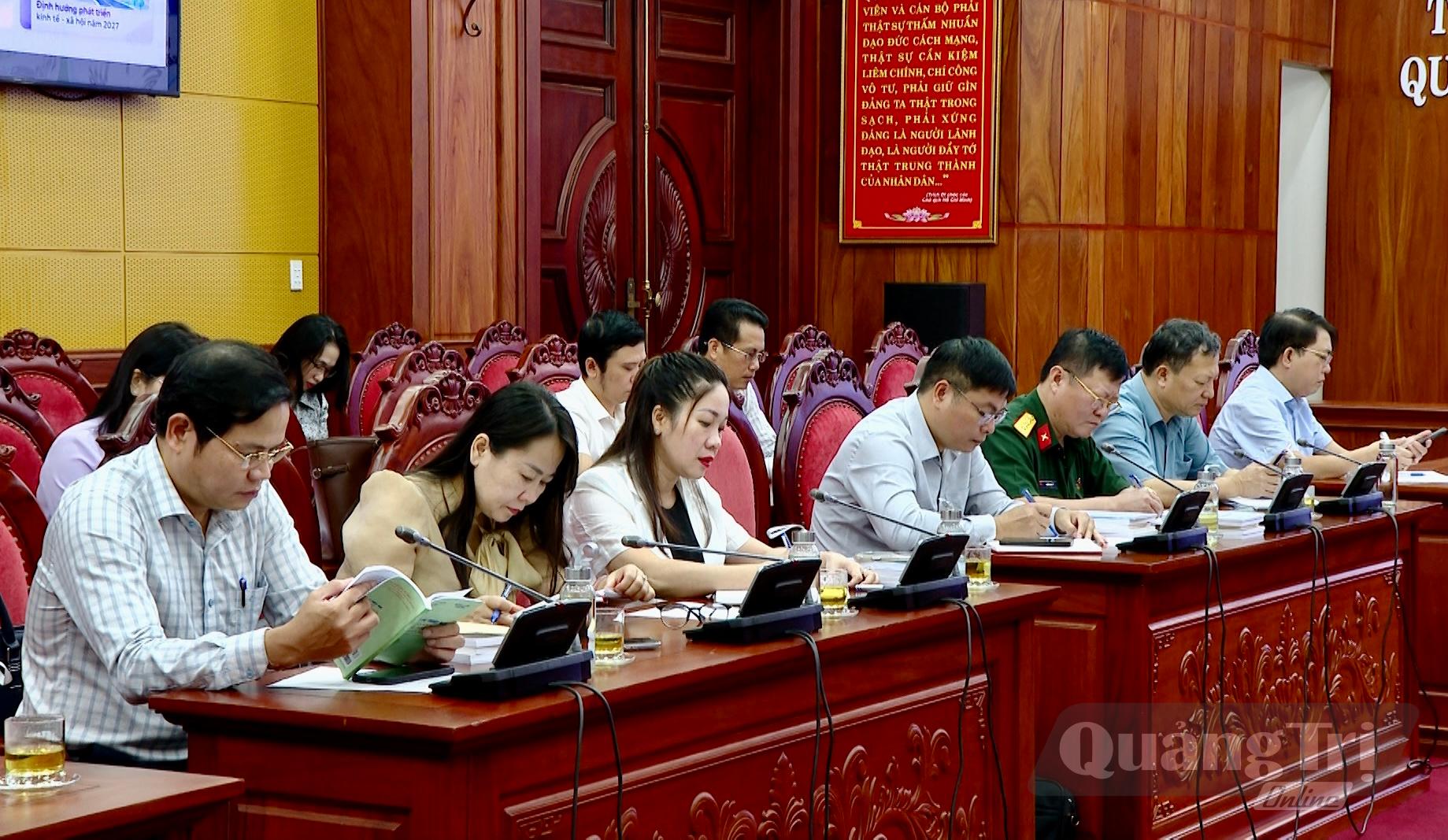 Các đại biểu dự hội nghị tại điểm cầu Quảng Trị - Ảnh: H.N