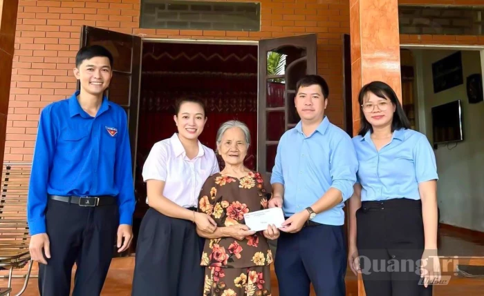Để Mặt trận thực sự gần dân