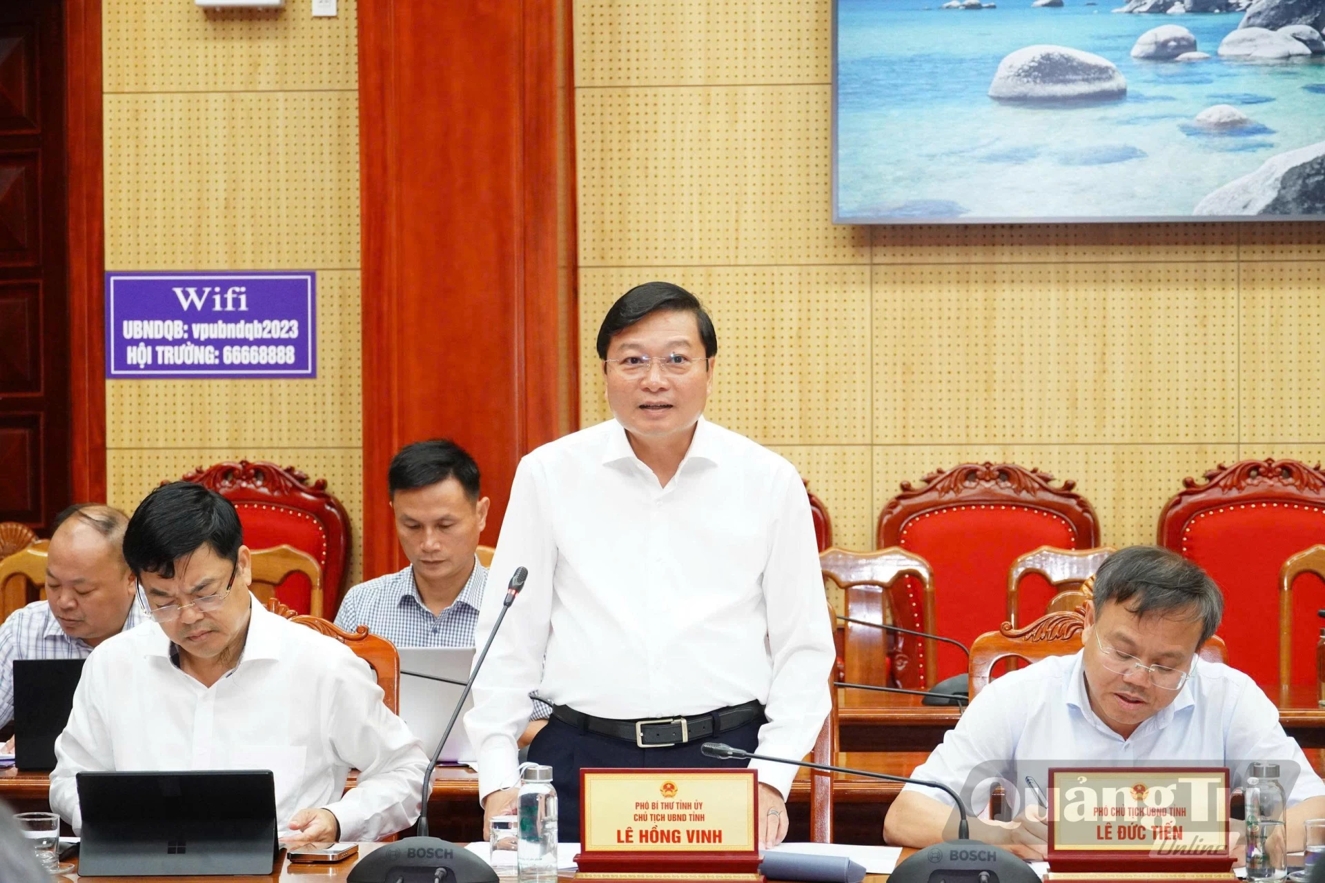Đồng chí Lê Hồng Vinh, Phó Bí thư Tỉnh ủy, Chủ tịch UBND tỉnh Kết luận buổi làm việc - Ảnh: NL