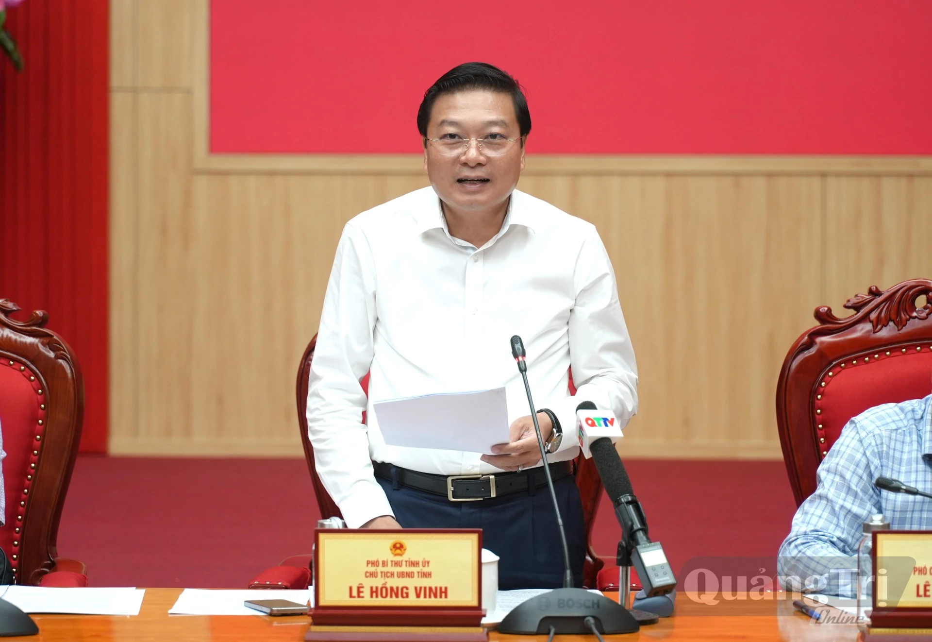 Đồng chí Lê Hồng Vinh, Chủ tịch UBND tỉnh kết luận phiên họp - Ảnh: T.Đ