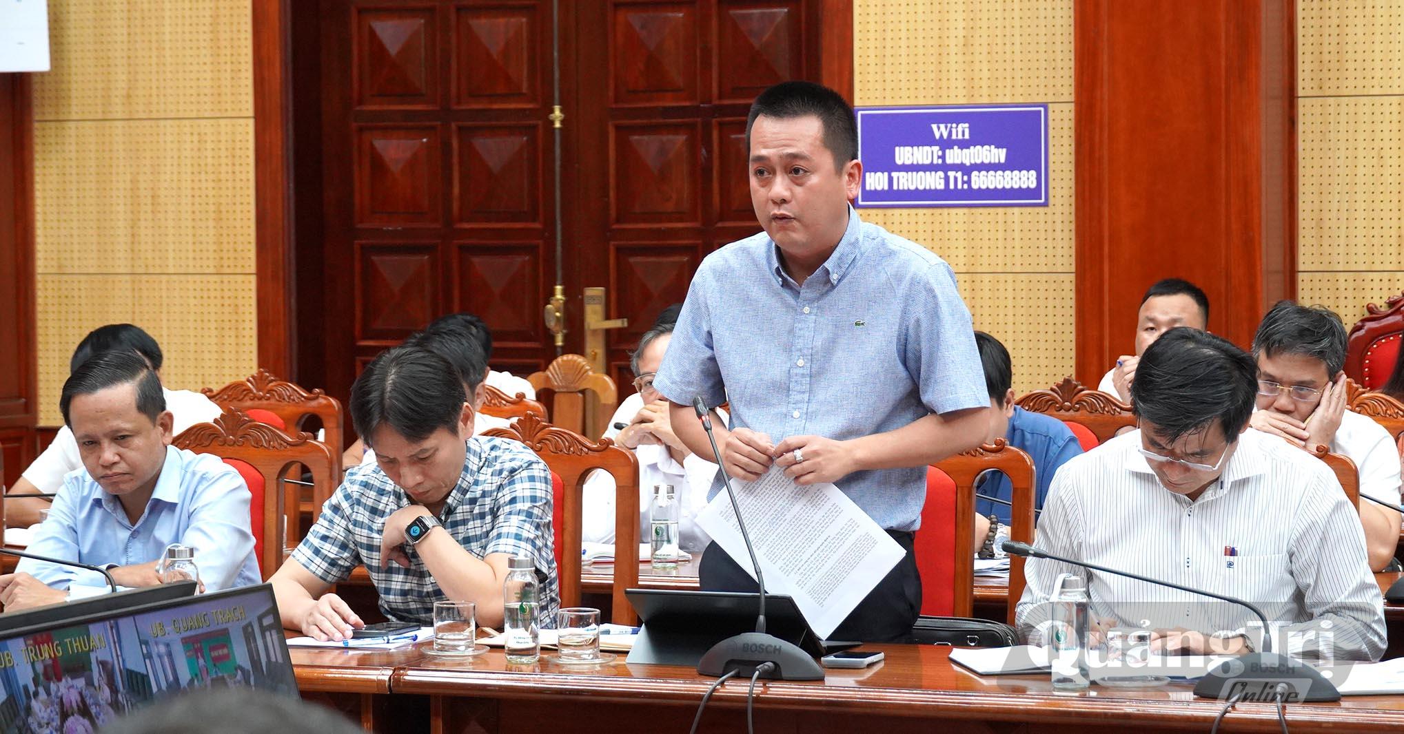 Đại diện lãnh đạo UBND xã Kim Điền nêu ý kiến - Ảnh: C.H