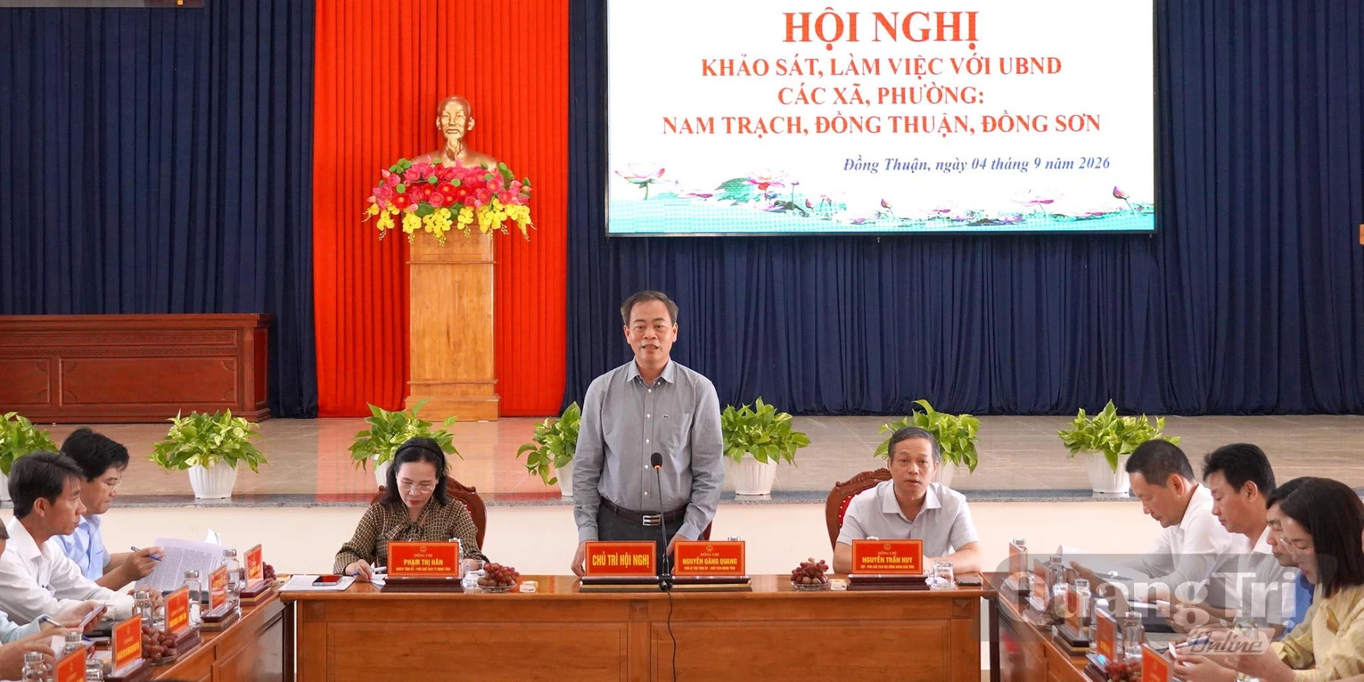 Đồng chí Chủ tịch HĐND tỉnh Nguyễn Đăng Quang kết luận buổi làm việc - Ảnh: C.H