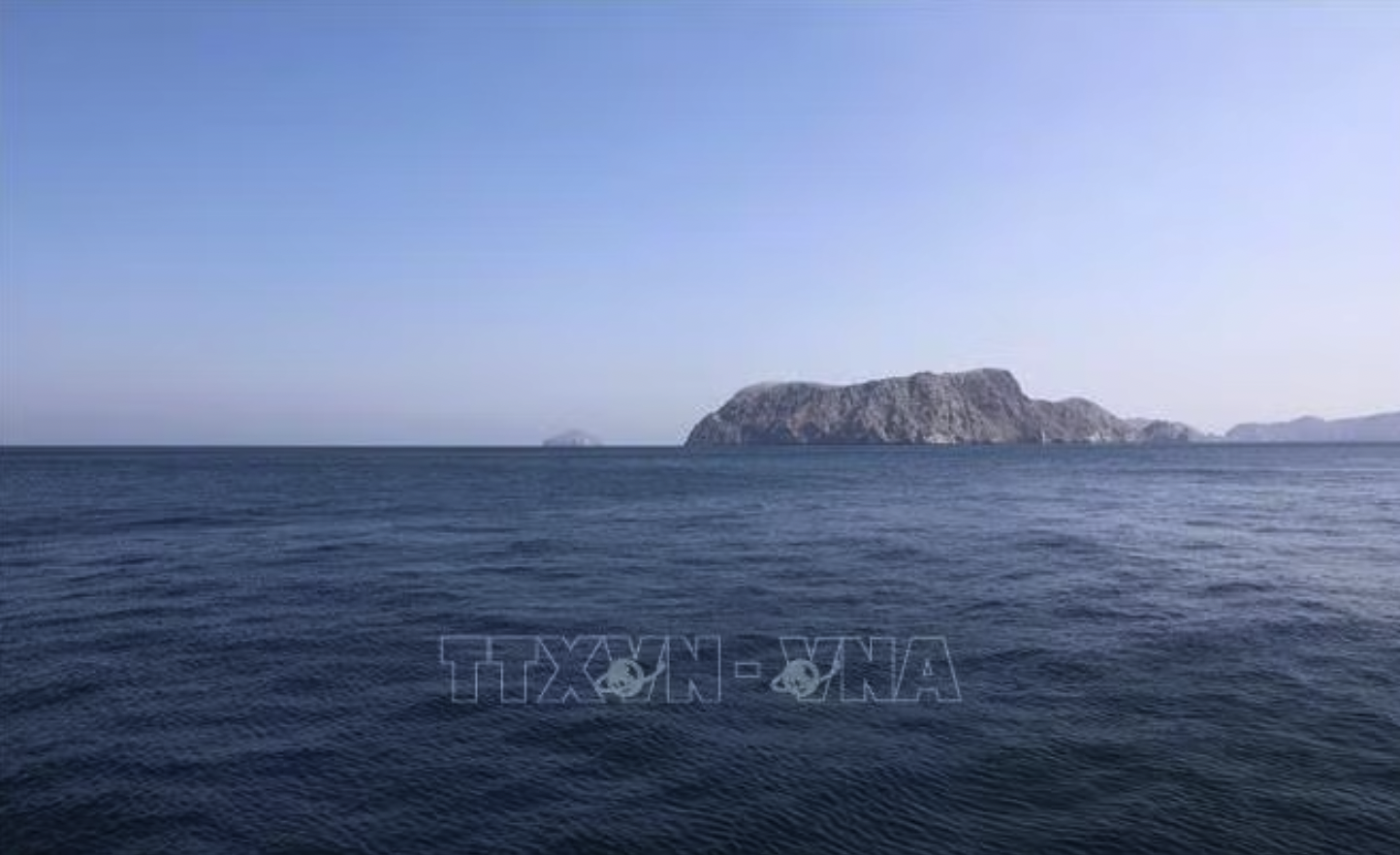 Quang cảnh eo biển Hormuz. Ảnh: THX/TTXVN phát