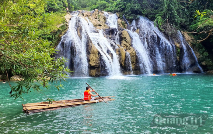 Để du lịch bứt phá