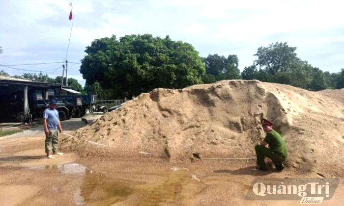 Tạm giữ 122m³ cát không rõ nguồn gốc