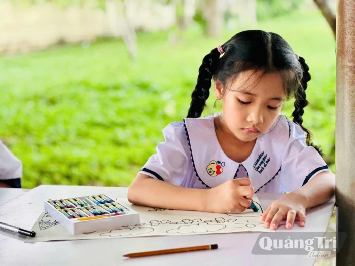 Hòa bình qua nét vẽ tuổi thơ
