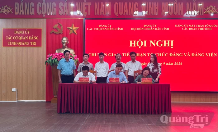 Chuyển giao, tiếp nhận tổ chức đảng và đảng viên