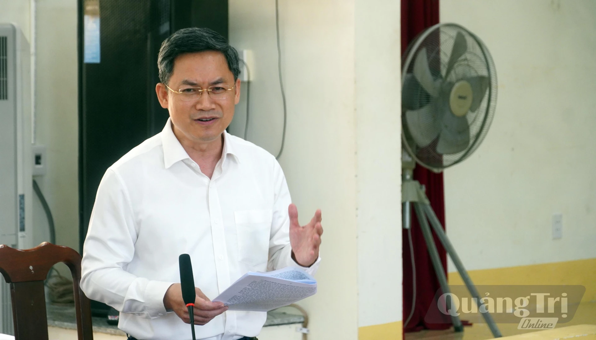Thành viên Đoàn công tác phát biểu tại buổi làm việc - Ảnh: N.M