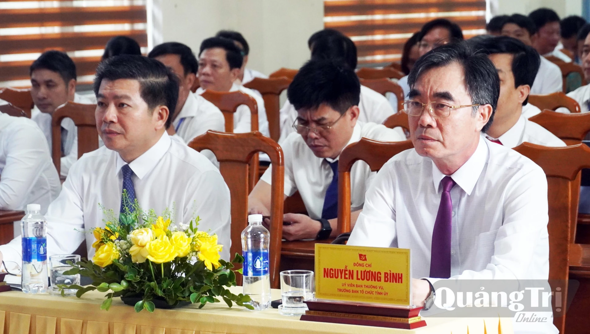Đại biểu dự buổi lễ - Ảnh: N.M