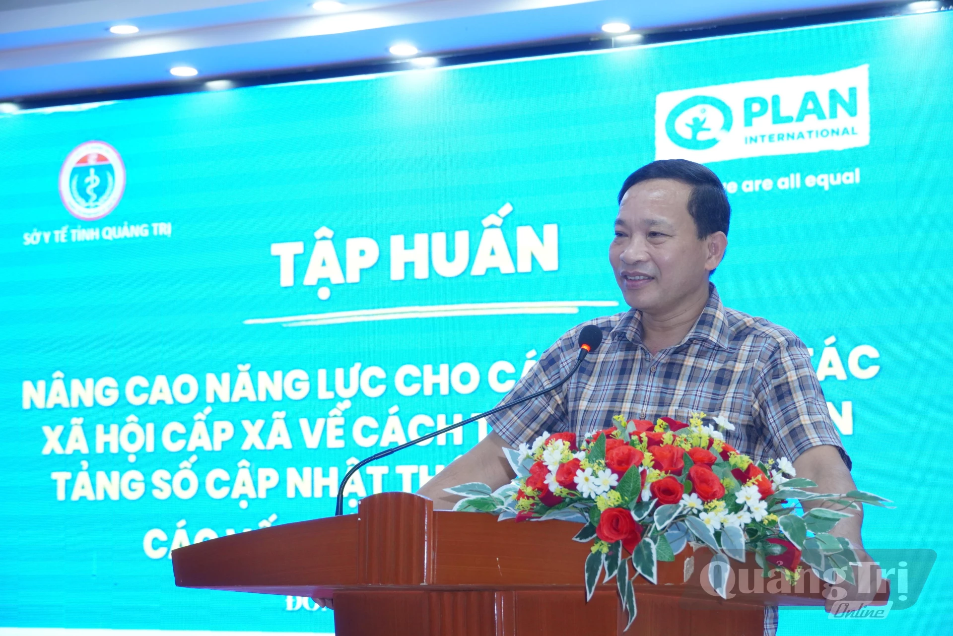 Ông Hồ Tân Cảnh, Phó Giám đốc Sở Y tế phát biểu khai mạc lớp tập huấn - Ảnh: HL