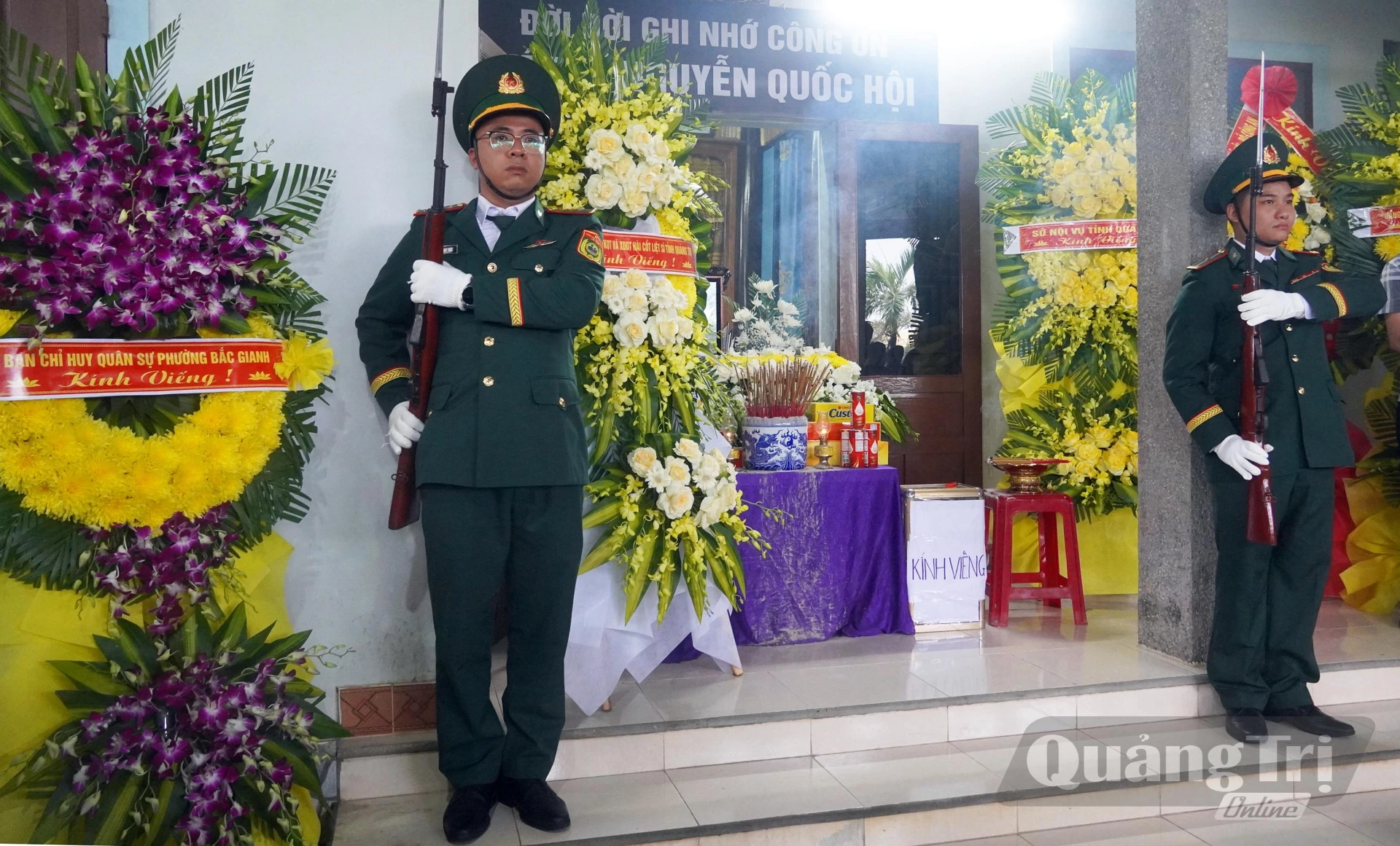 Quang cảnh lễ truy điệu - Ảnh: N.M