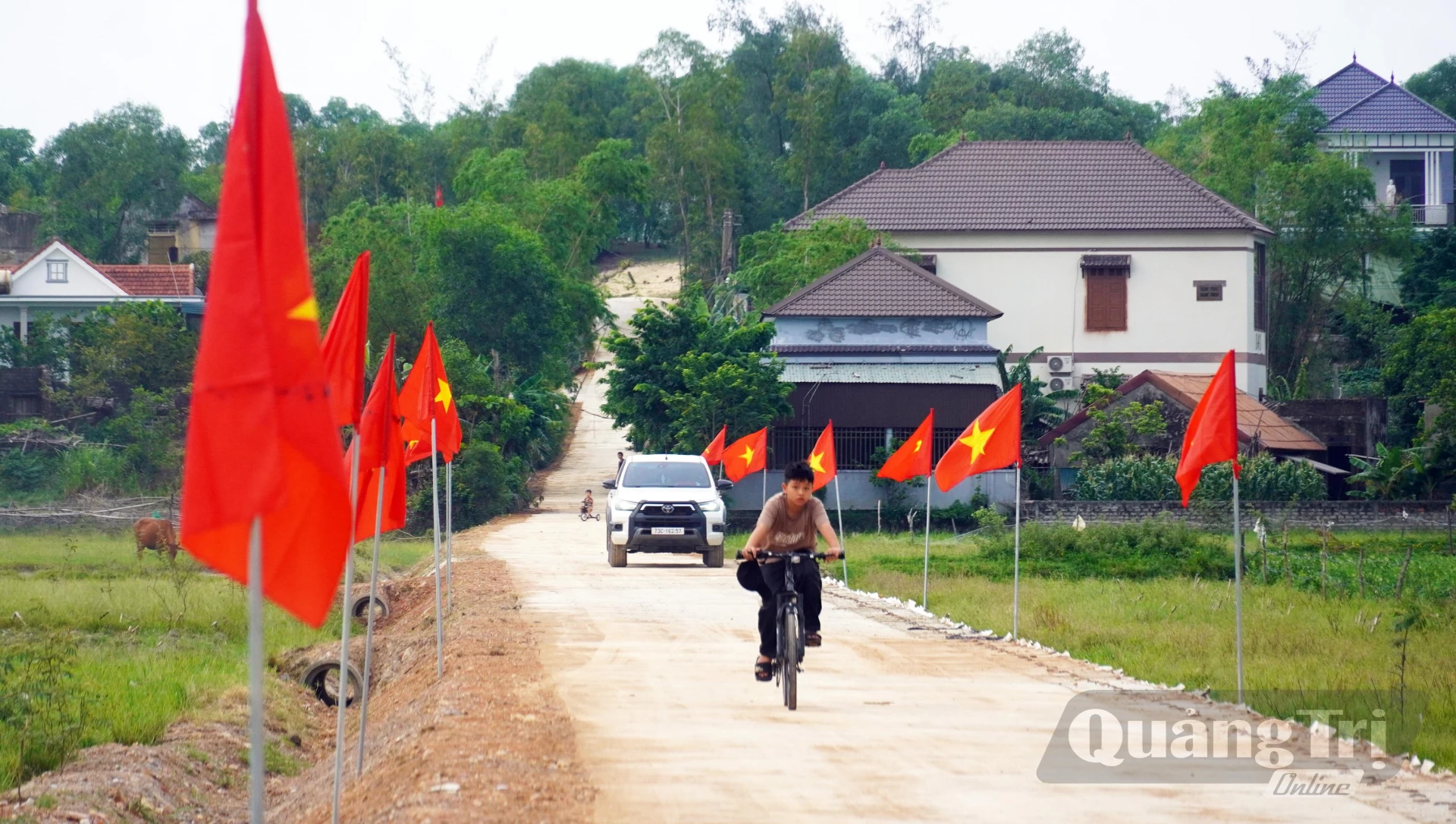 Tuyến đường hoàn thành góp phần chỉnh trang đô thị và tạo thuận lợi cho Nhân dân - Ảnh: N.M