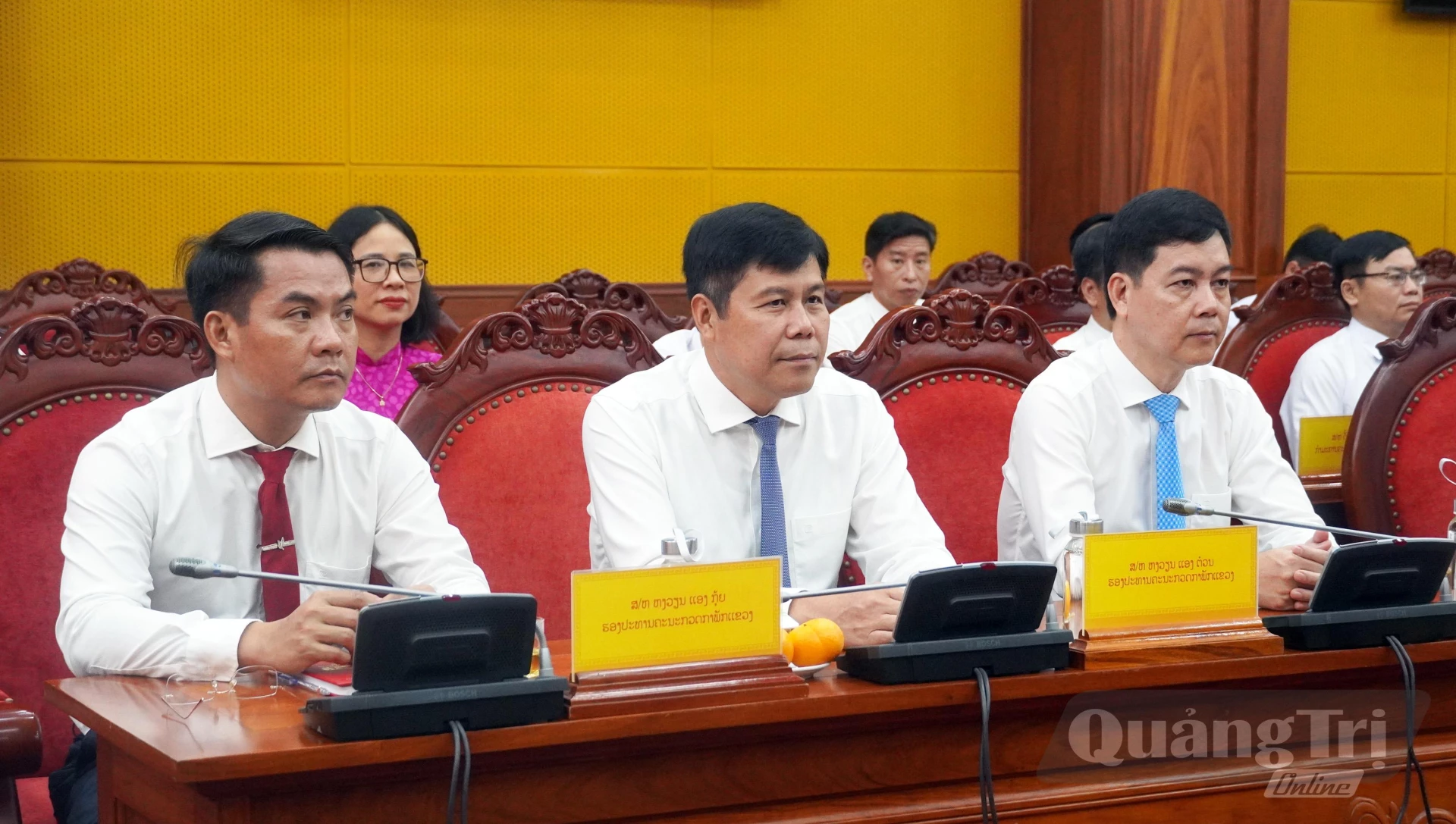 Các đại biểu dự hội đàm - Ảnh: N.M