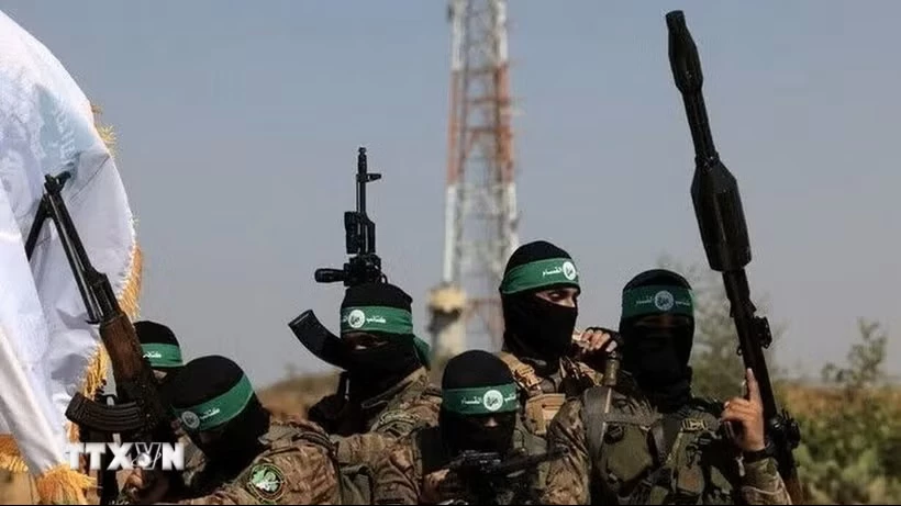 Các tay súng Lữ đoàn Al-Qassam, một cánh quân của Phong trào Hồi giáo Hamas. (Ảnh: IRNA/TTXVN)