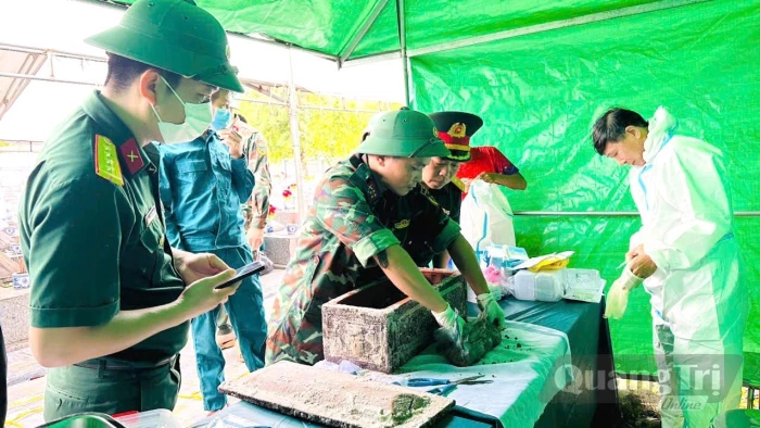 Minh Hóa: Tổ chức lấy mẫu sinh phẩm 201 hài cốt liệt sĩ chưa có thông tin