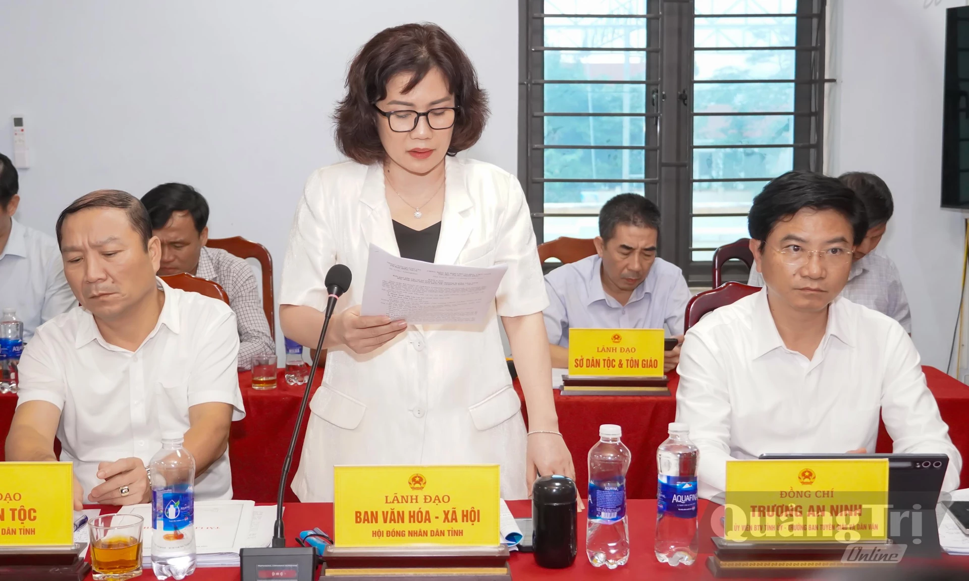 Đại diện các ban HĐND tỉnh phát biểu tại buổi làm việc - Ảnh: N.H