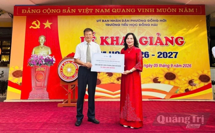 Vận động trên 5,3 tỉ đồng hỗ trợ học bổng và bữa ăn bán trú cho học sinh