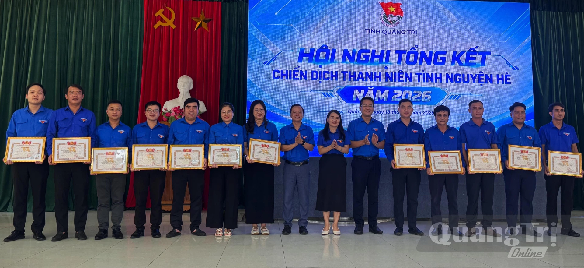 37 tập thể và 44 cá nhân được khen thưởng trong Chiến dịch Thanh niên tình nguyện hè năm 2026 - Ảnh: Mai Linh