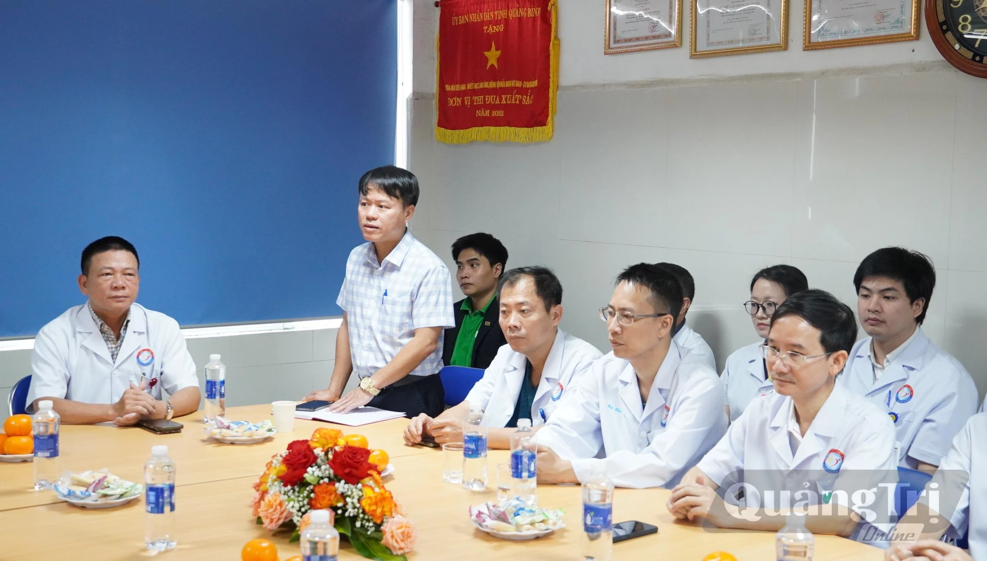 Lãnh đạo Khoa Nội Tiêu hóa – Huyết học lâm sàng báo cáo tại chương trình - Ảnh: Q.V
