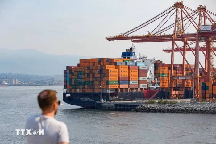 Cuộc chiến thương mại Canada-Mỹ tiếp tục leo thang