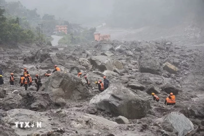 Lũ quét tại Nepal và Trung Quốc: Thông tin thêm về công dân Việt Nam mất tích
