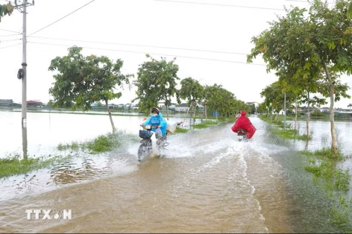 Thời tiết ngày 19/9: Mưa lớn ở nhiều khu vực, miền Trung có nơi mưa rất to