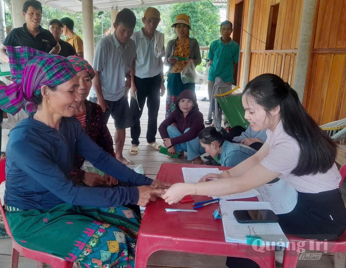 Nguồn vốn ưu đãi từ Ngân hàng Chính sách xã hội là “điểm tựa” của các hộ gia đình ở vùng cao trên địa bàn tỉnh - Ảnh: M.L
