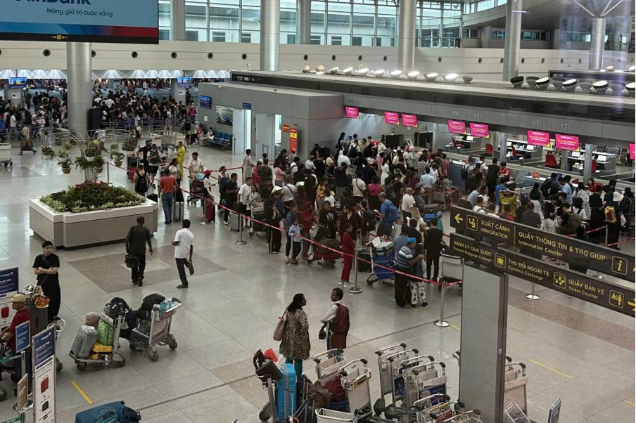 Nhu cầu đi lại tăng cao vào những tháng cuối năm