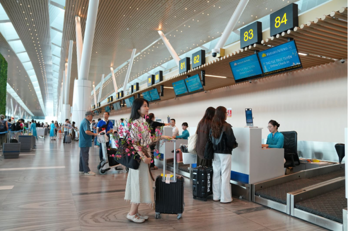 Cuối năm, hành khách nên săn vé Vietnam Airlines giá rẻ ở đâu?
