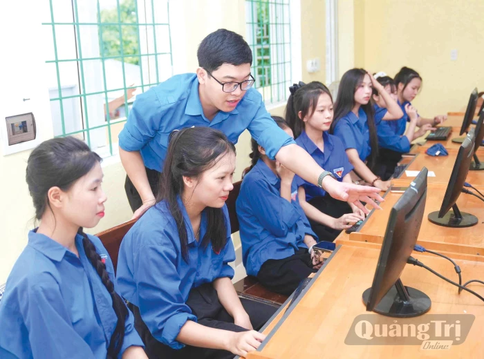 Sức trẻ và 'nhịp cầu số'
