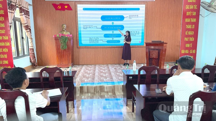 Tập huấn công tác chăm sóc, bảo vệ trẻ em và làm sạch dữ liệu tại cơ sở