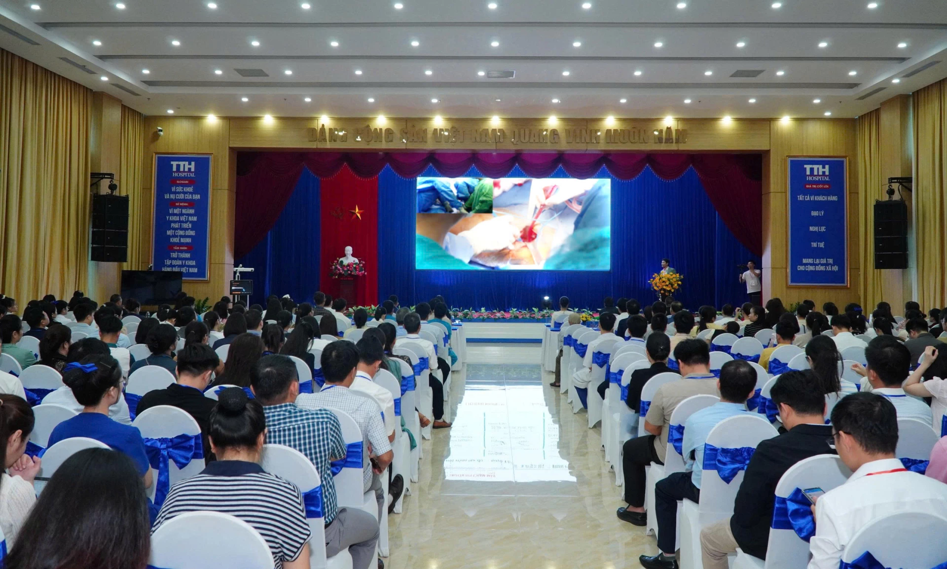 Nội dung nổi bật của MUSAC 2026 là phiên phẫu thuật thị phạm và thực hành Hands-on.