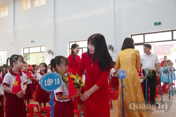 'Ngày đầu tiên đi học'