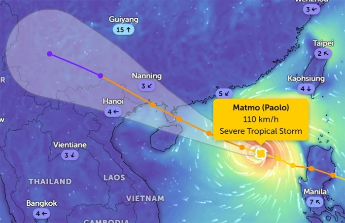 Bão số 11 (Matmo), giật cấp 14, di chuyển nhanh theo hướng tây tây bắc