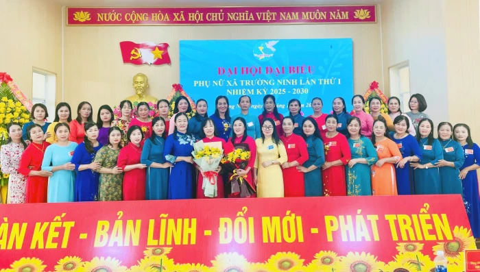 Đại hội đại biểu phụ nữ xã Trường Ninh lần thứ I