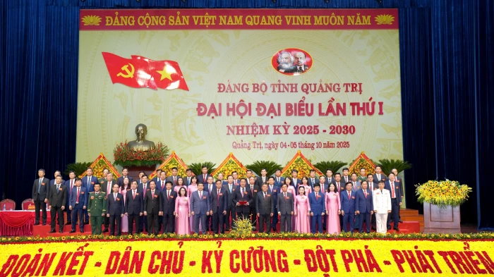 Kế thừa, phát huy thành quả, khai thác tiềm năng, lợi thế, phấn đấu xây dựng Quảng Trị trở thành cực tăng trưởng mới ở miền Trung