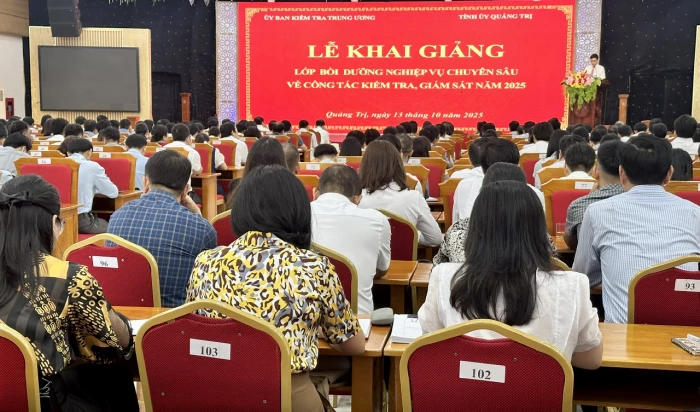 Khai giảng lớp bồi dưỡng nghiệp vụ chuyên sâu về công tác kiểm tra, giám sát