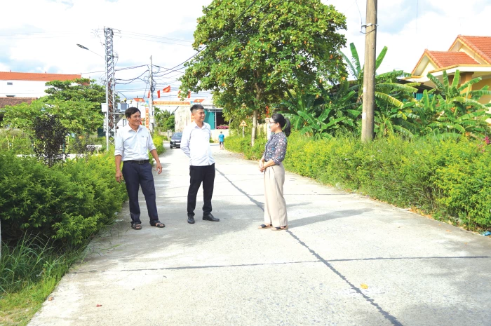 Khi đảng viên đi trước