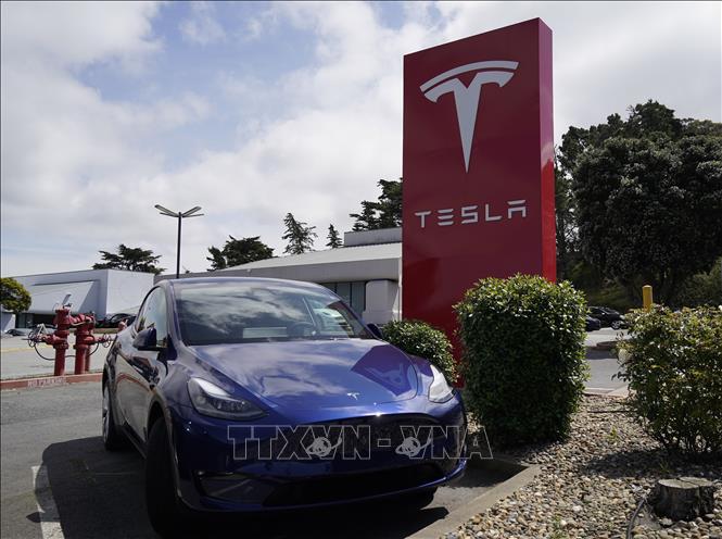 Đại lý của Tesla tại California, Mỹ. Ảnh: THX/TTXVN