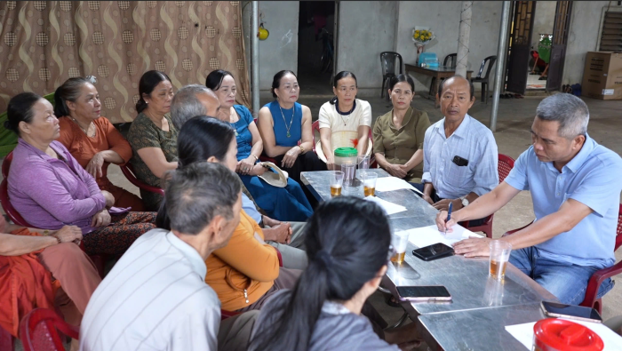 Bao giờ người dân xóm Dốc Miếu được cấp giấy chứng nhận quyền sử dụng đất?