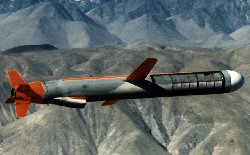 Tên lửa hành trình tầm xa Tomahawk có thể tấn công sâu trong lãnh thổ Nga nếu Mỹ cung cấp cho Ukraine. Ảnh: Reuters