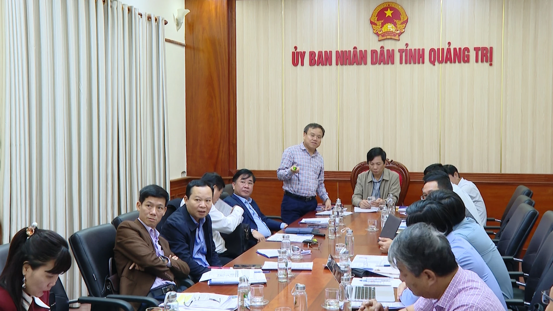 Đồng chí Phó Chủ tịch UBND tỉnh Lê Đức Tiến phát biểu tại buổi làm việc - Ảnh: Đ.A