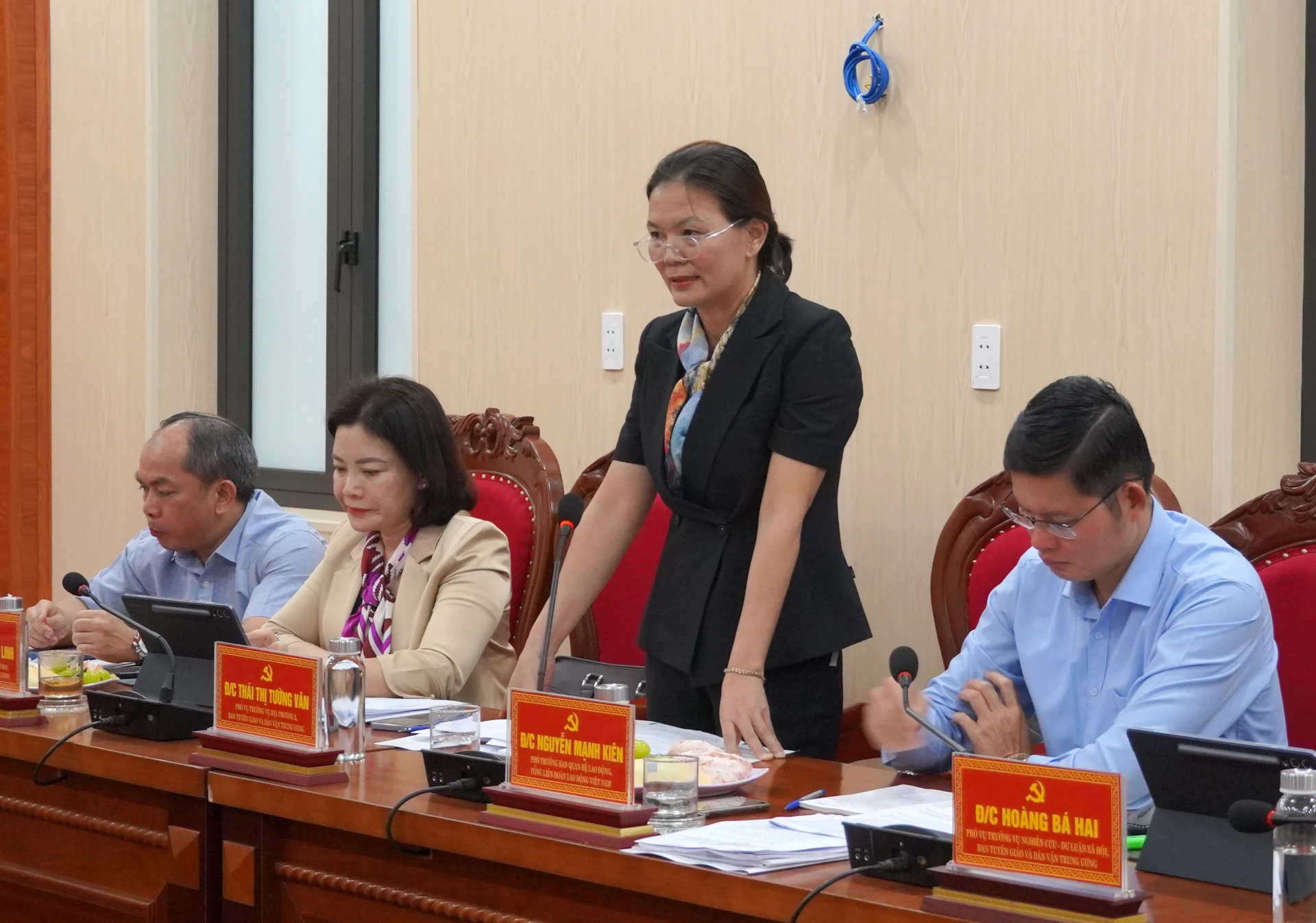 Thành viên Đoàn công tác phát biểu tại buổi làm việc - Ảnh: N.H