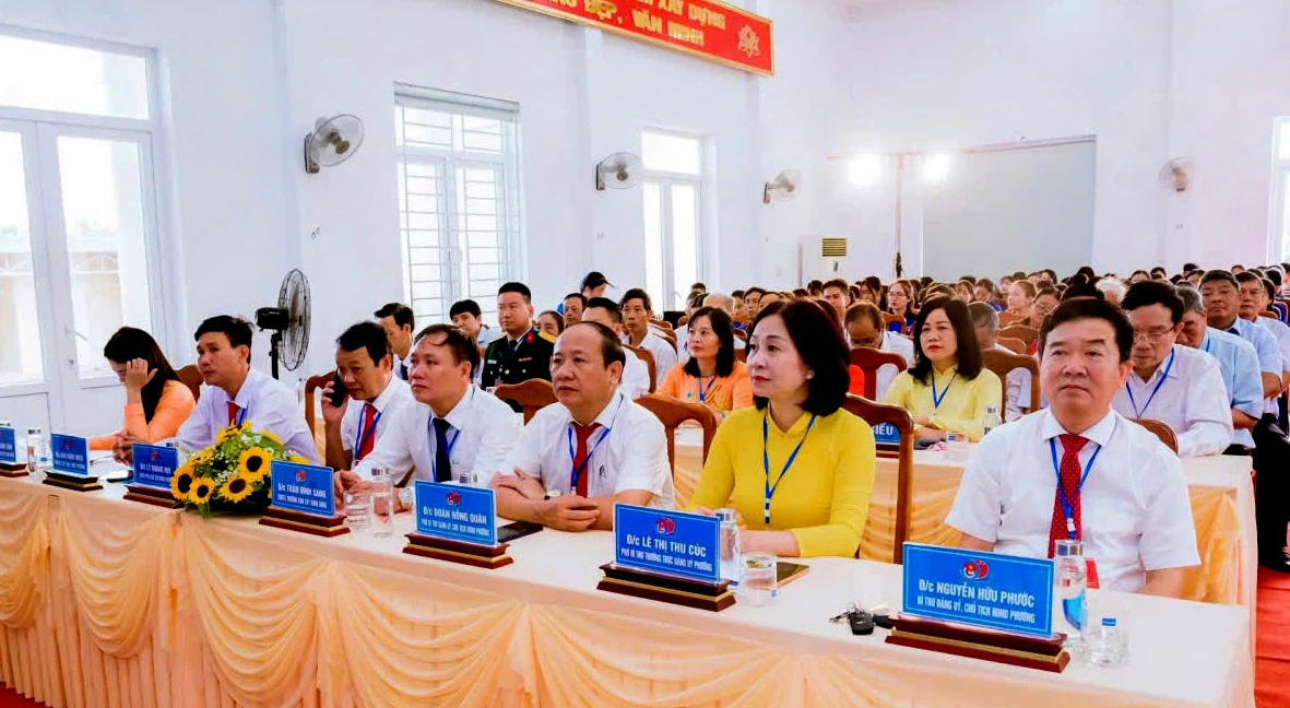 Các đại biểu dự đại hội. Ảnh: H.Tr