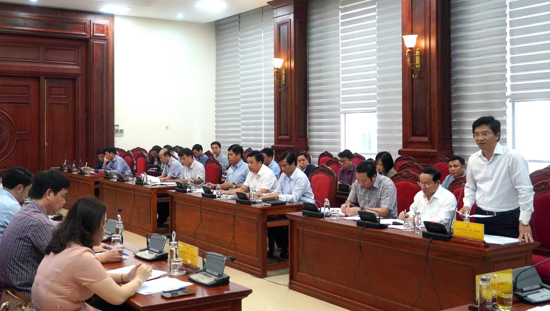Đồng chí Trương An Ninh, Ủy viên Ban Thường vụ Tỉnh ủy, Trưởng ban Tuyên giáo và Dân vận Tỉnh ủy phát biểu tại buổi làm việc - Ảnh: N.M