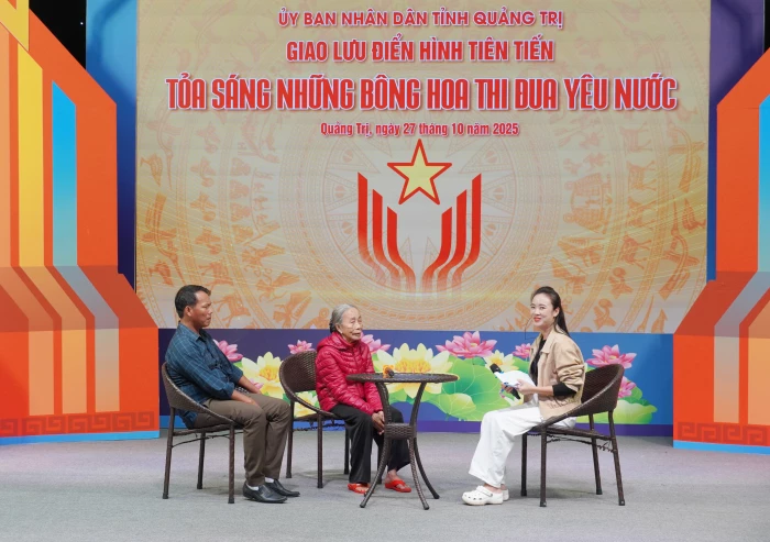 Tổng duyệt chương trình giao lưu, gặp gỡ điển hình tiên tiến