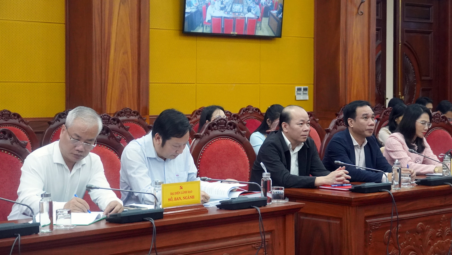 Đại biểu dự hội nghị tại điểm cầu tỉnh Quảng Trị - Ảnh: N.M