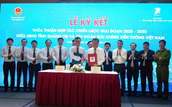 Tỉnh Quảng Trị và Tập đoàn VNPT ký kết thỏa thuận hợp tác chiến lược về chuyển đổi số