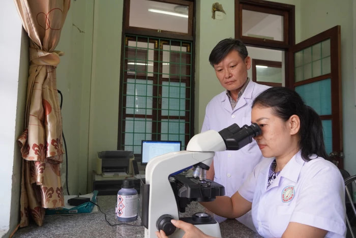 Người luôn có mặt tại các 'điểm nóng'